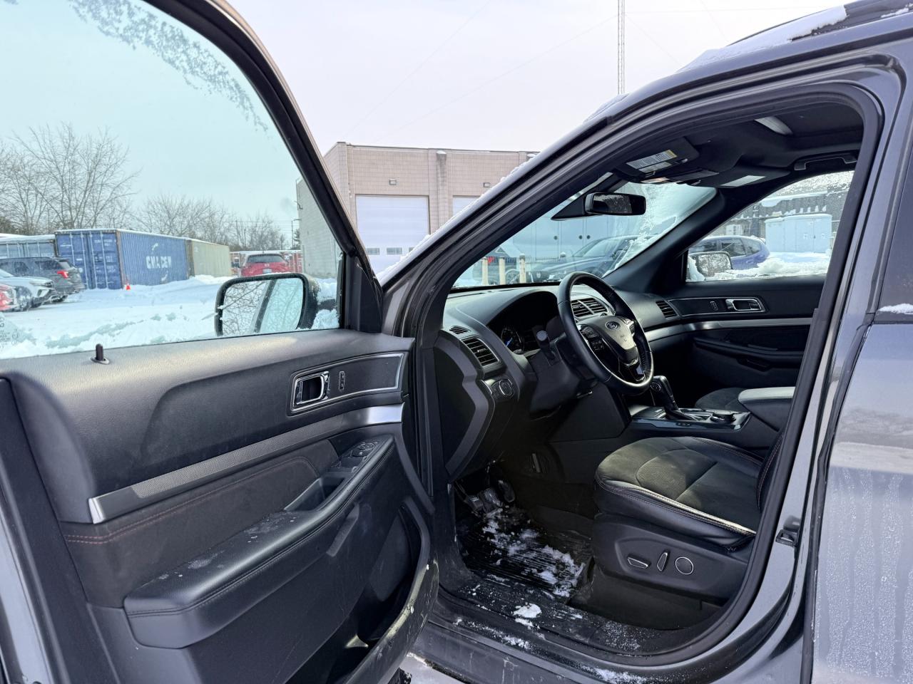 2018 Ford Explorer XLT 4DR 4X4 Photo