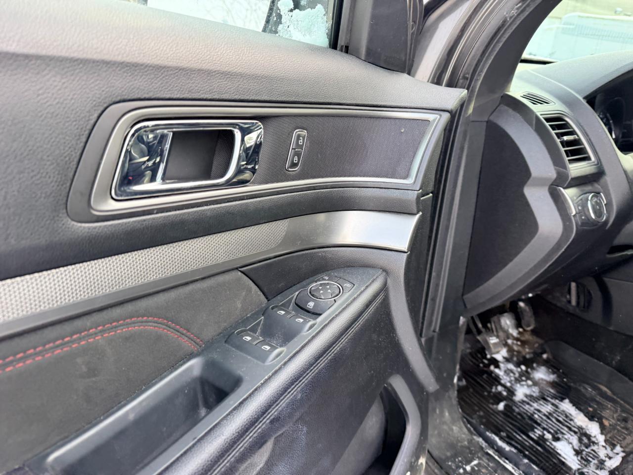 2018 Ford Explorer XLT 4DR 4X4 Photo