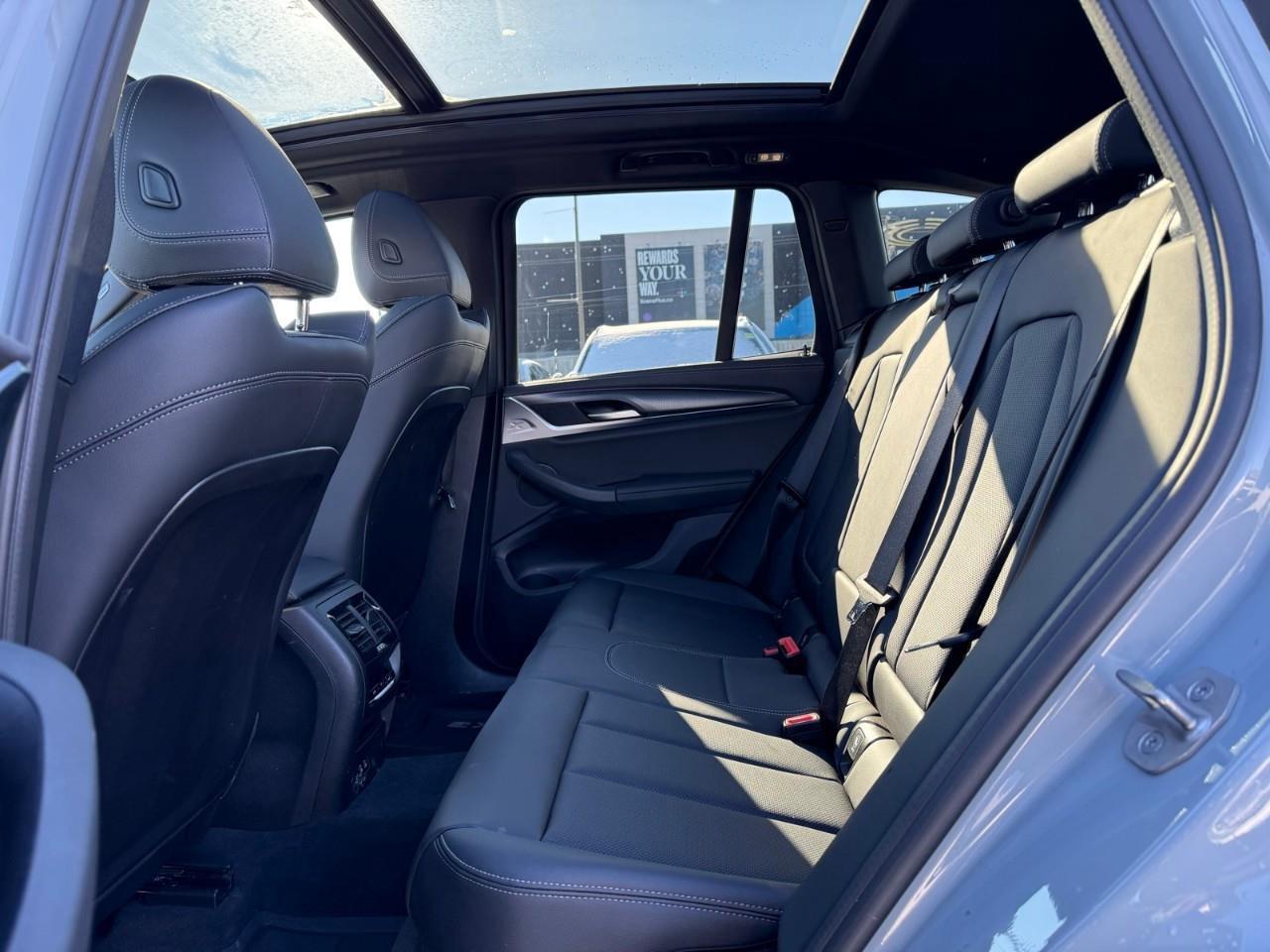 2022 BMW X3 M40i Photo