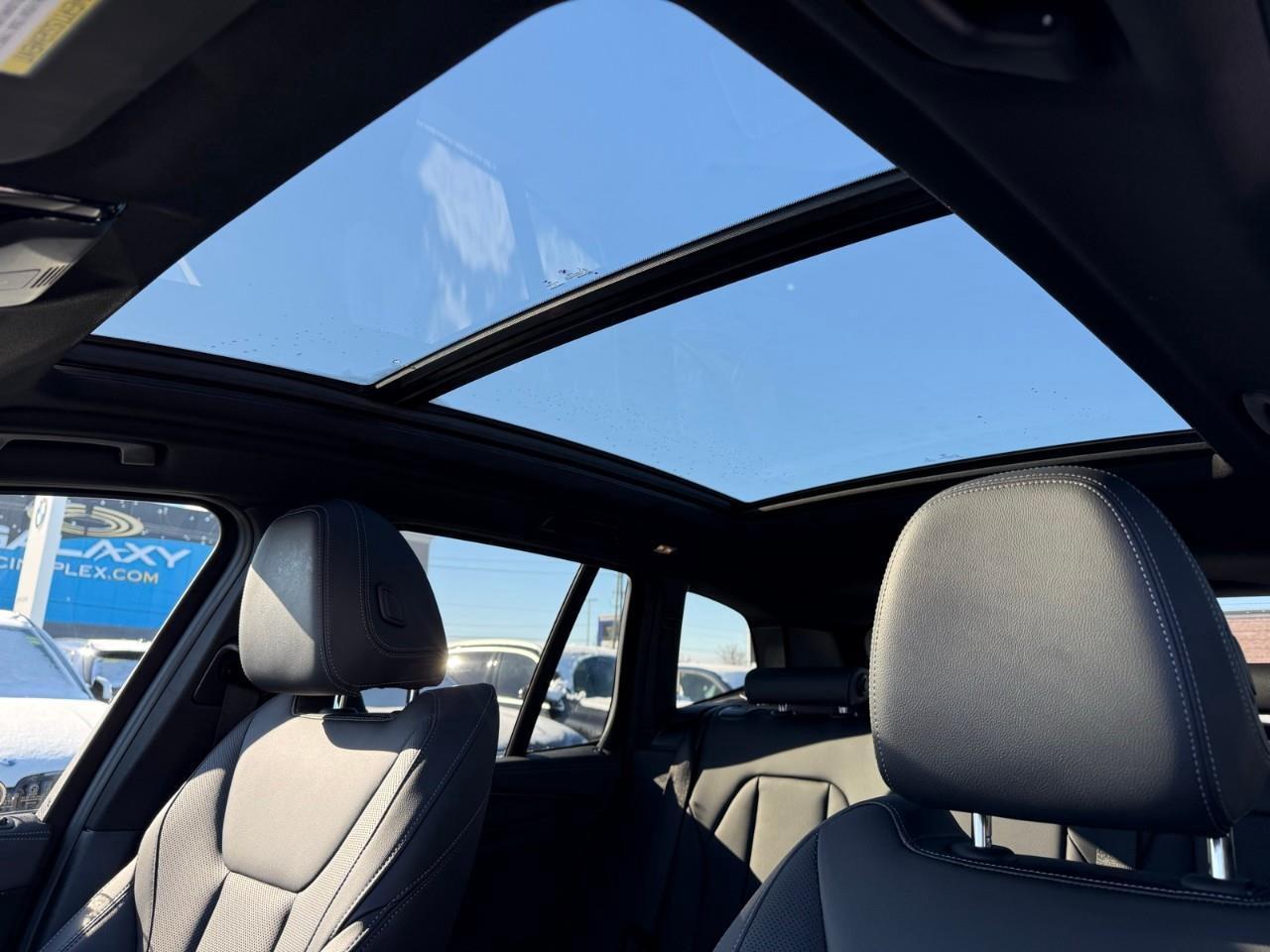 2022 BMW X3 M40i Photo