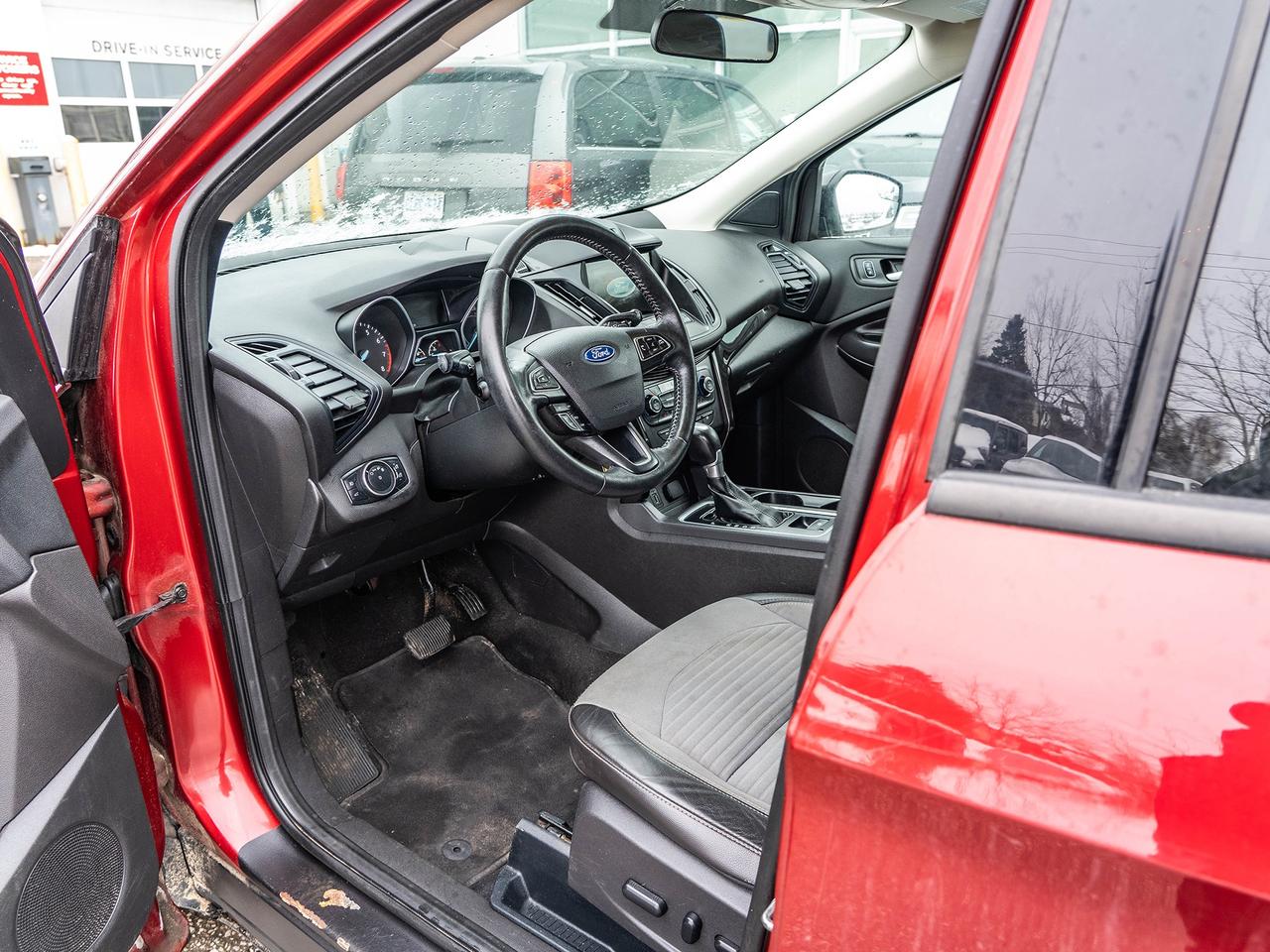 2017 Ford Escape 4WD 4dr SE Photo