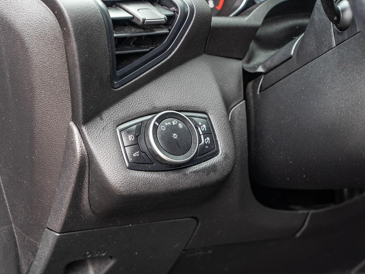 2017 Ford Escape 4WD 4dr SE Photo