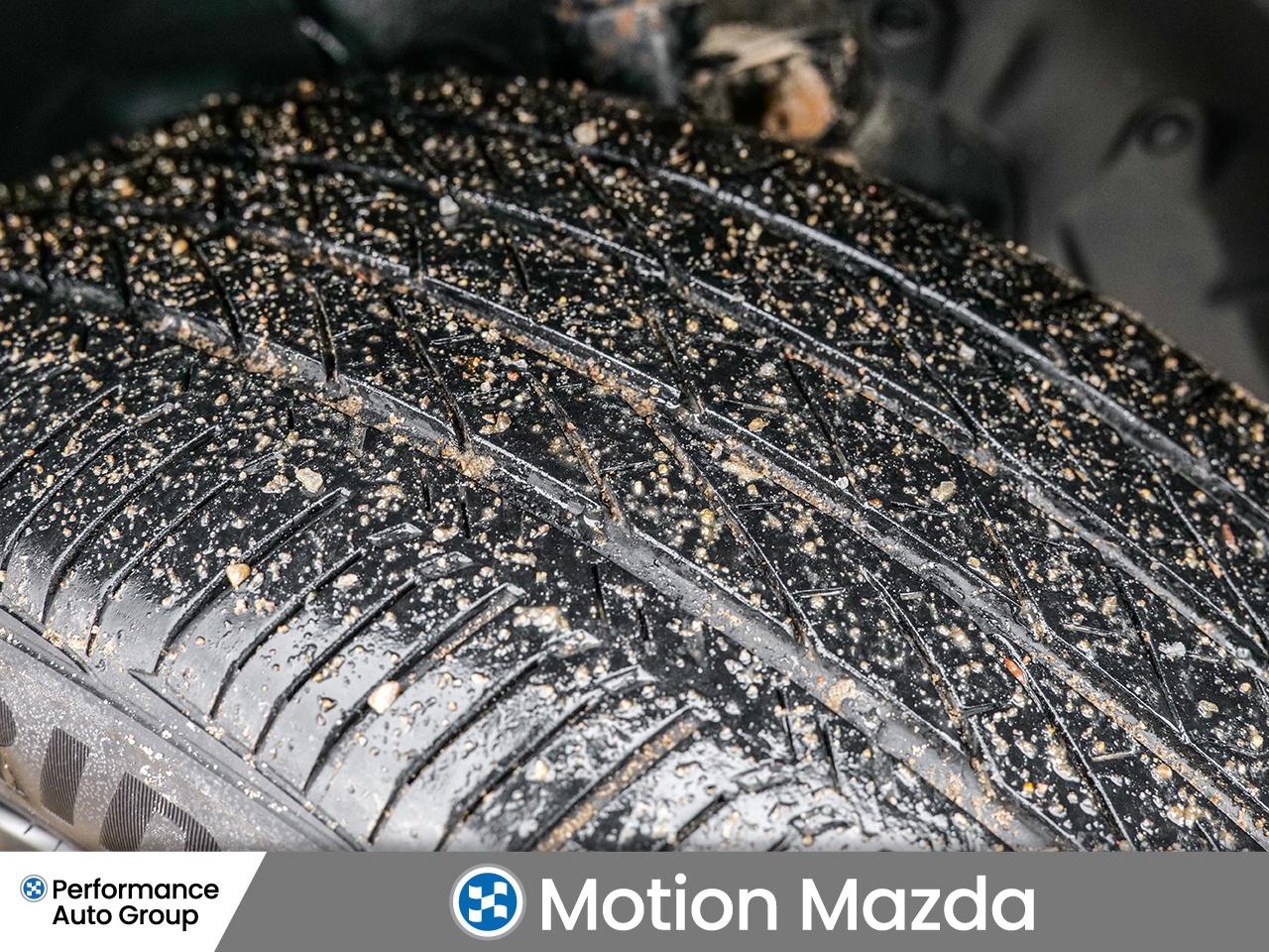 2024 Mazda CX-30 GT AWD   LEASE RETURN   CLEAN CARFAX   CERTIFIED Photo