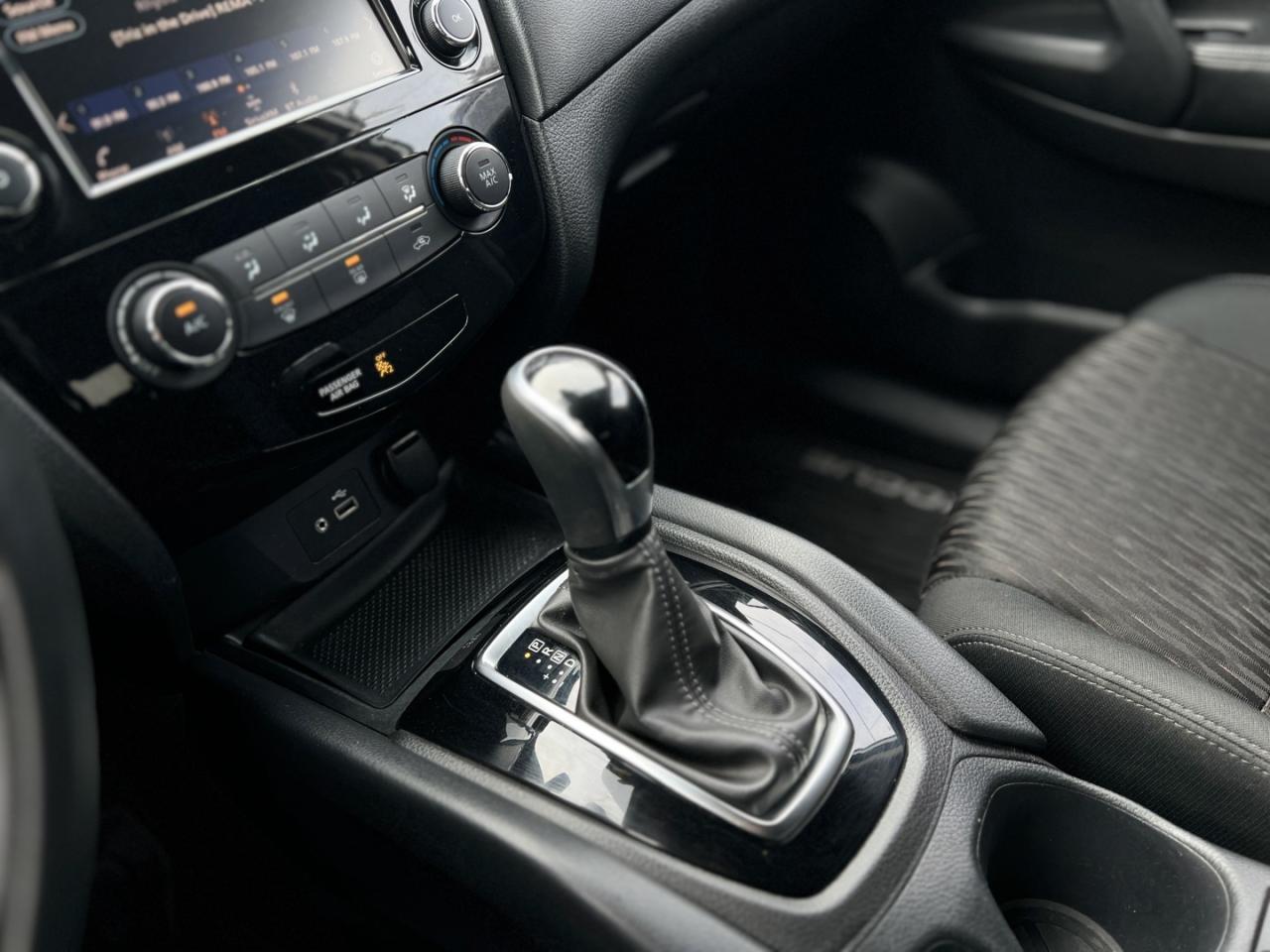 2020 Nissan Rogue SV AWD Pearl White   Pano Roof   Htd Seats   Blind Photo