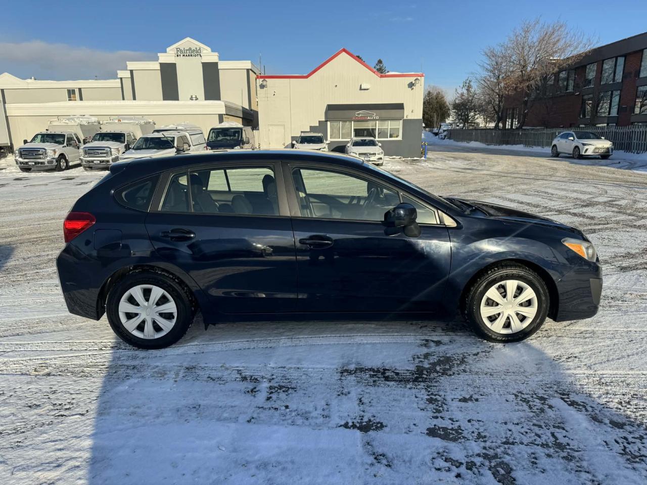 2014 Subaru Impreza AWD 5dr Hatchback Photo
