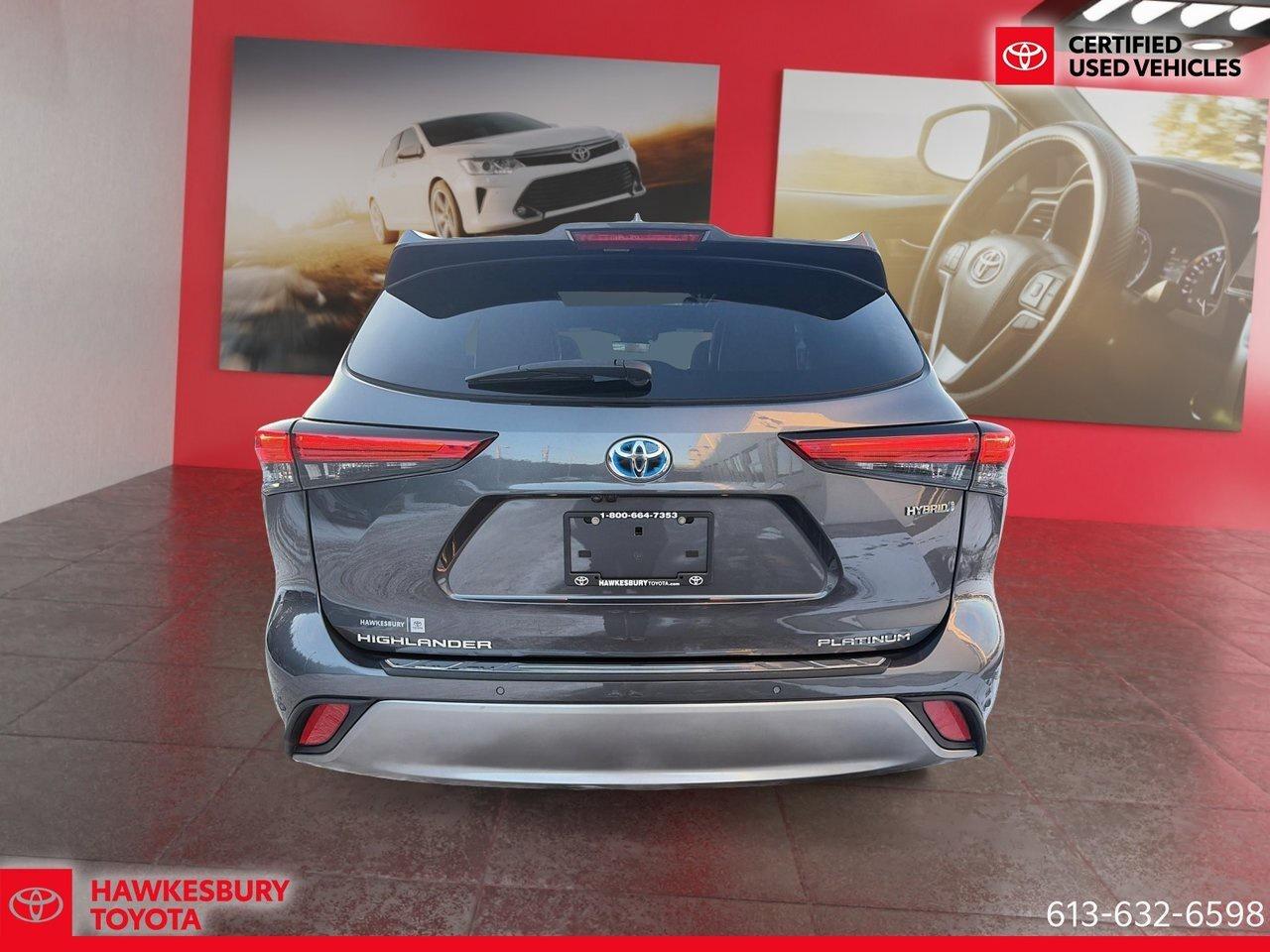 2023 Toyota Highlander Hybrid Limited Platinum Photo