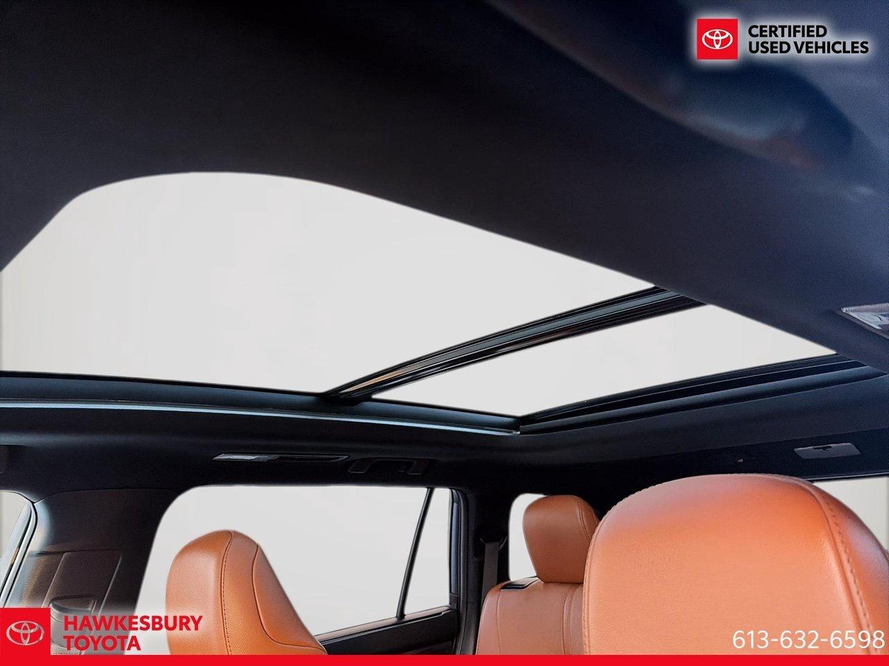 2023 Toyota Highlander Hybrid Limited Platinum Photo