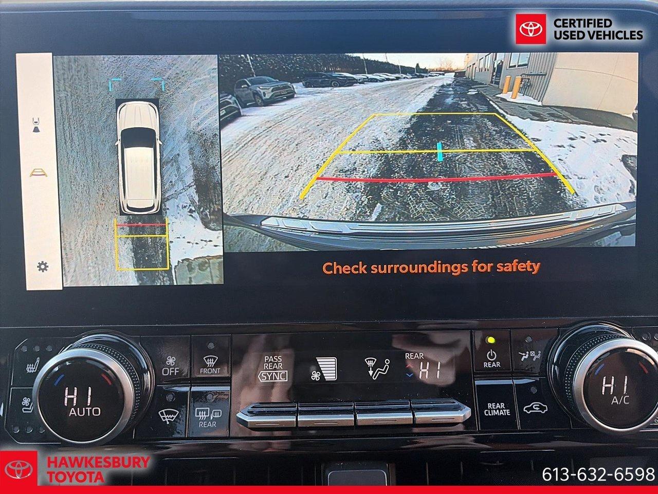 2023 Toyota Highlander Hybrid Limited Platinum Photo