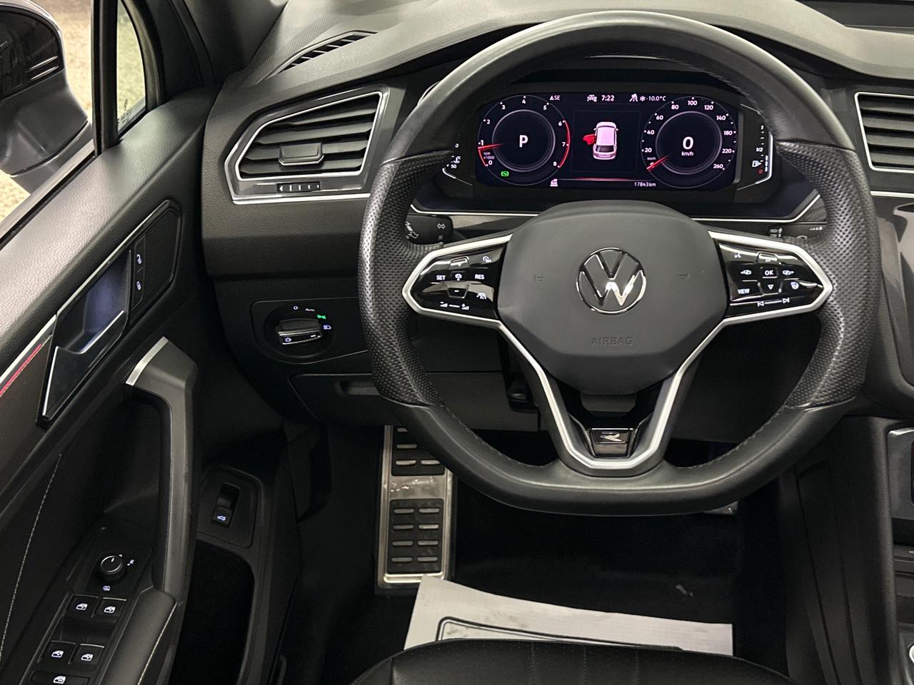 2024 Volkswagen Tiguan Comfortline R-Line Black Edition 4dr All-Wheel Drive 4MOTION Photo