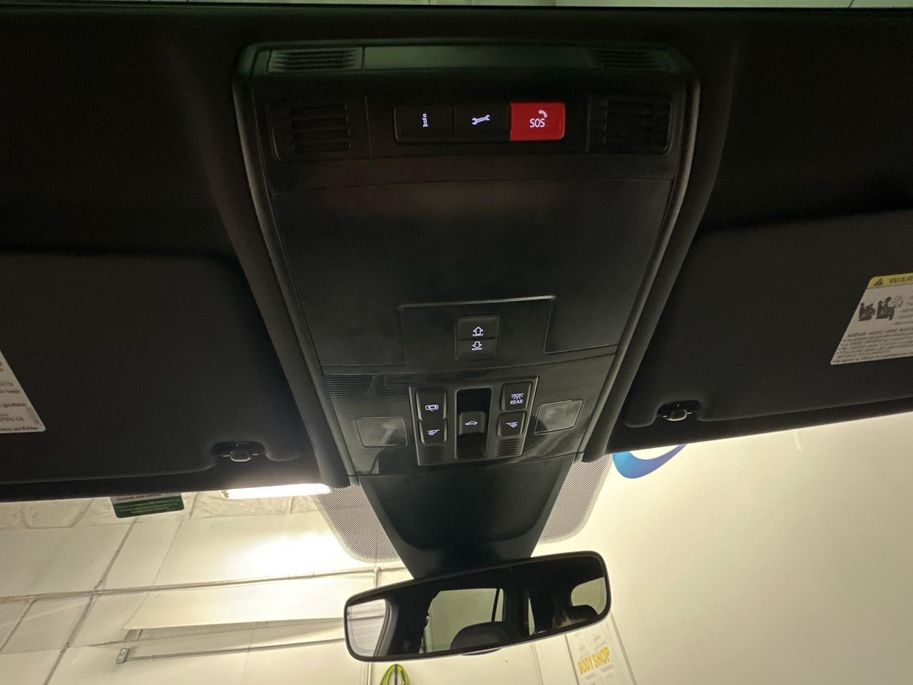 2024 Volkswagen Tiguan Comfortline R-Line Black Edition 4dr All-Wheel Drive 4MOTION Photo