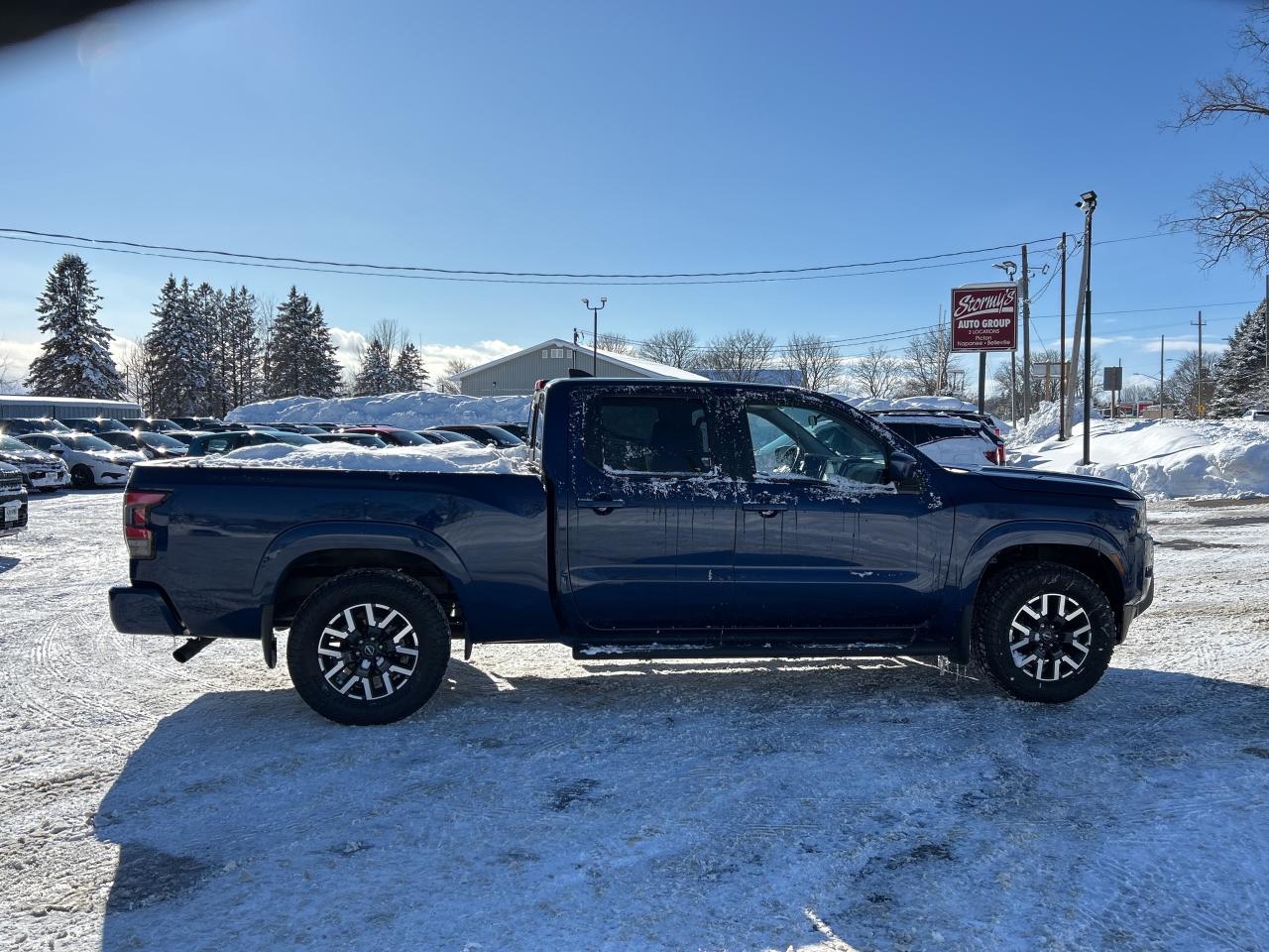 2022 Nissan Frontier SV 3.8L/4X4/ADAPTIVE CRUISE CALL PICTON 88K KM'S Photo