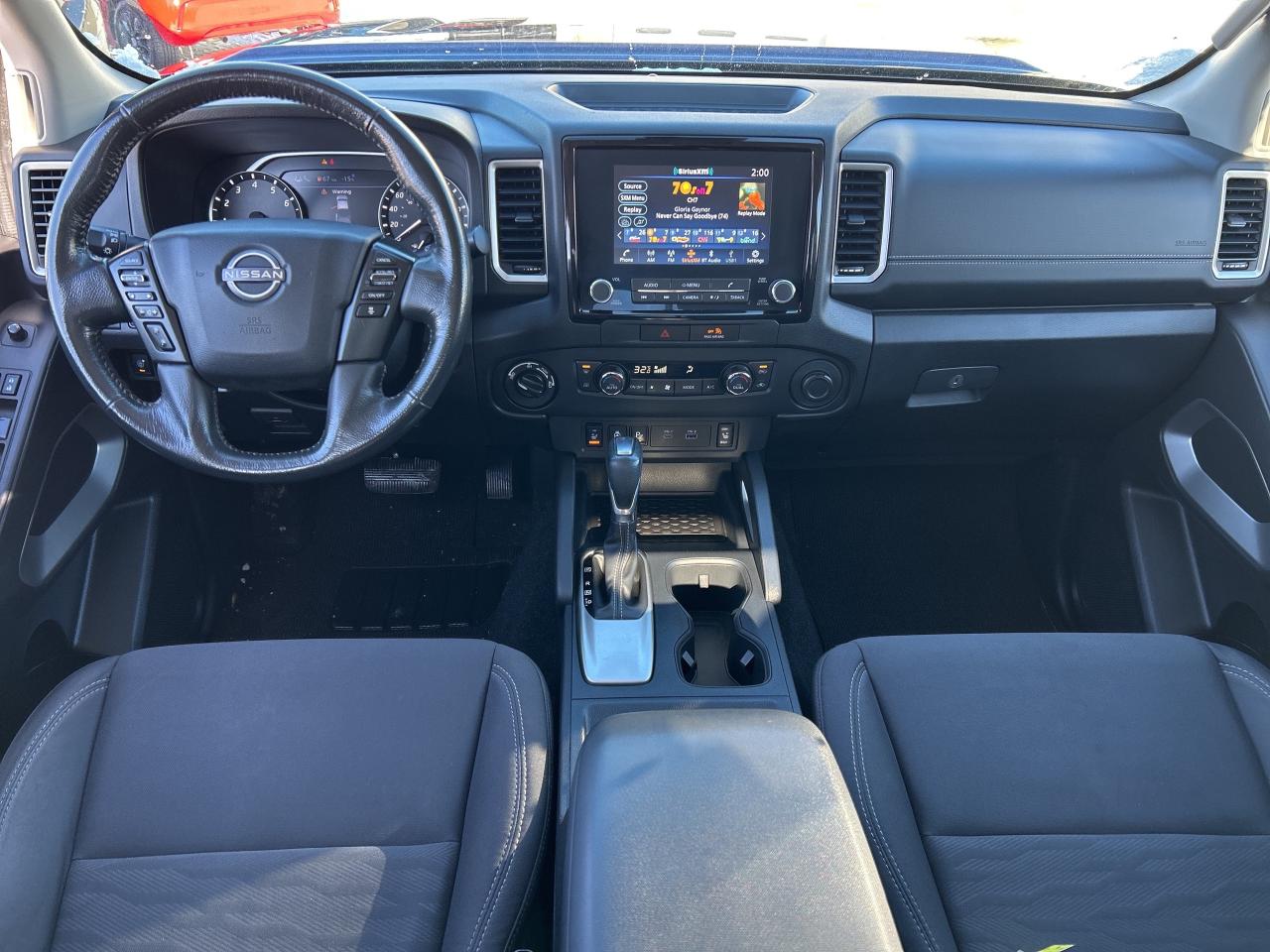 2022 Nissan Frontier SV 3.8L/4X4/ADAPTIVE CRUISE CALL PICTON 88K KM'S Photo