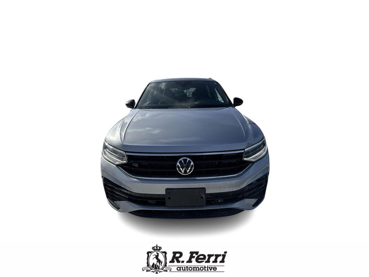 2023 Volkswagen Tiguan Comfortline R-Line Black 4dr All-Wheel Drive 4MOTION Photo3