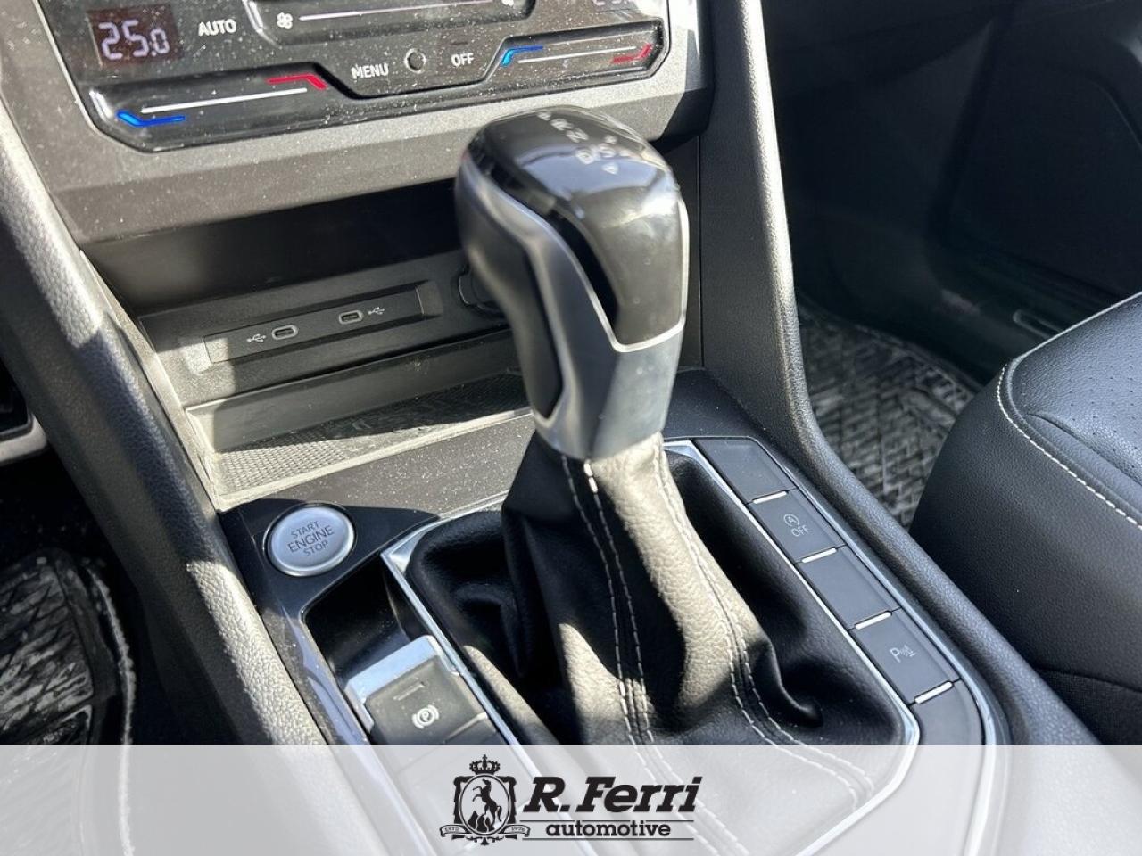 2023 Volkswagen Tiguan Comfortline R-Line Black 4dr All-Wheel Drive 4MOTION Photo