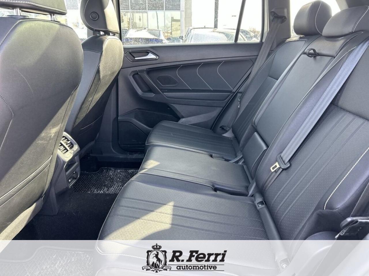 2023 Volkswagen Tiguan Comfortline R-Line Black 4dr All-Wheel Drive 4MOTION Photo