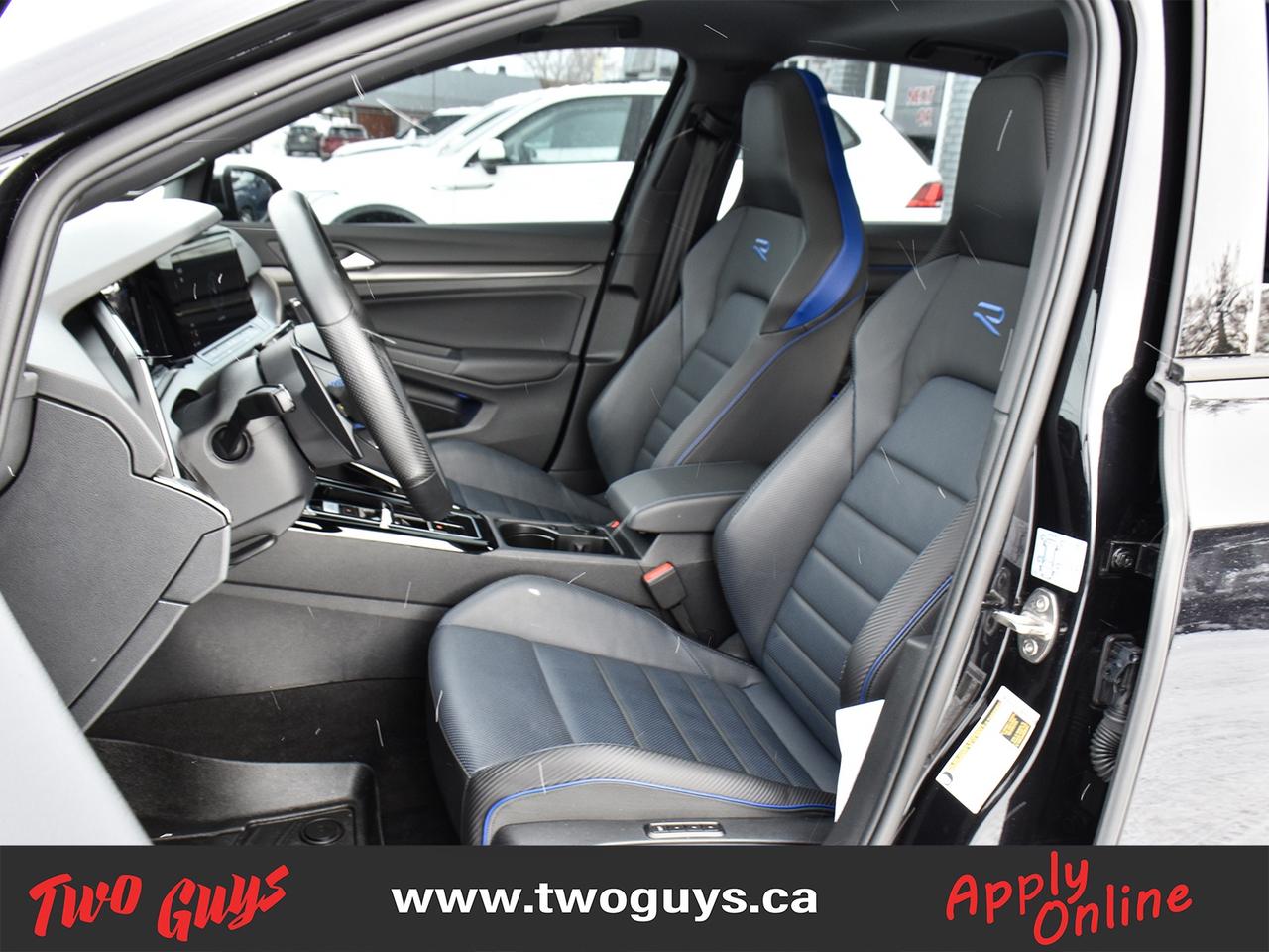 2024 Volkswagen Golf R DSG Leather Sunroof Back Up Camera Photo