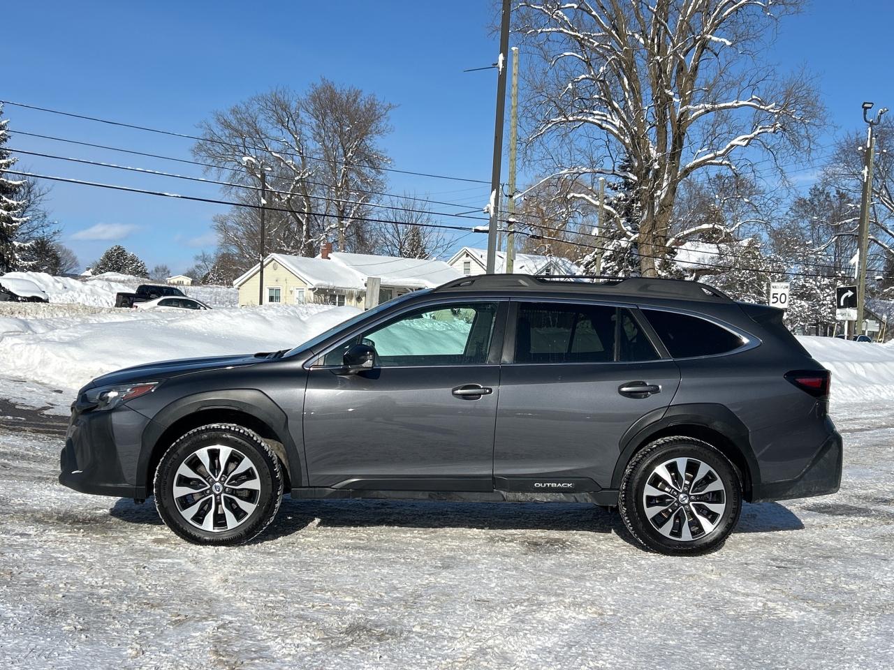 2023 Subaru Outback Limited LEATHER/NAV/ADAPTIVE CRUISE CALL PICTON Photo