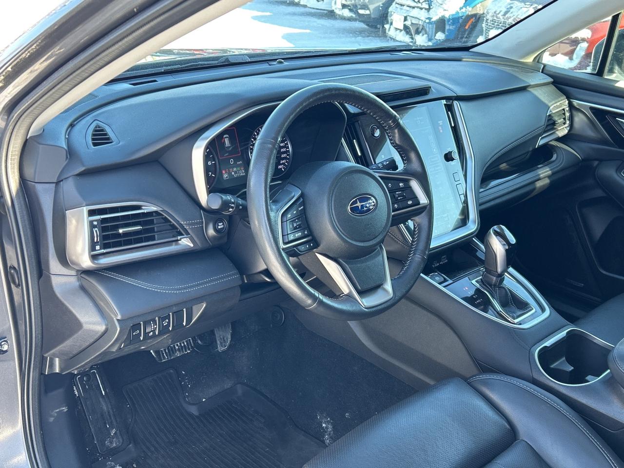 2023 Subaru Outback Limited LEATHER/NAV/ADAPTIVE CRUISE CALL PICTON Photo