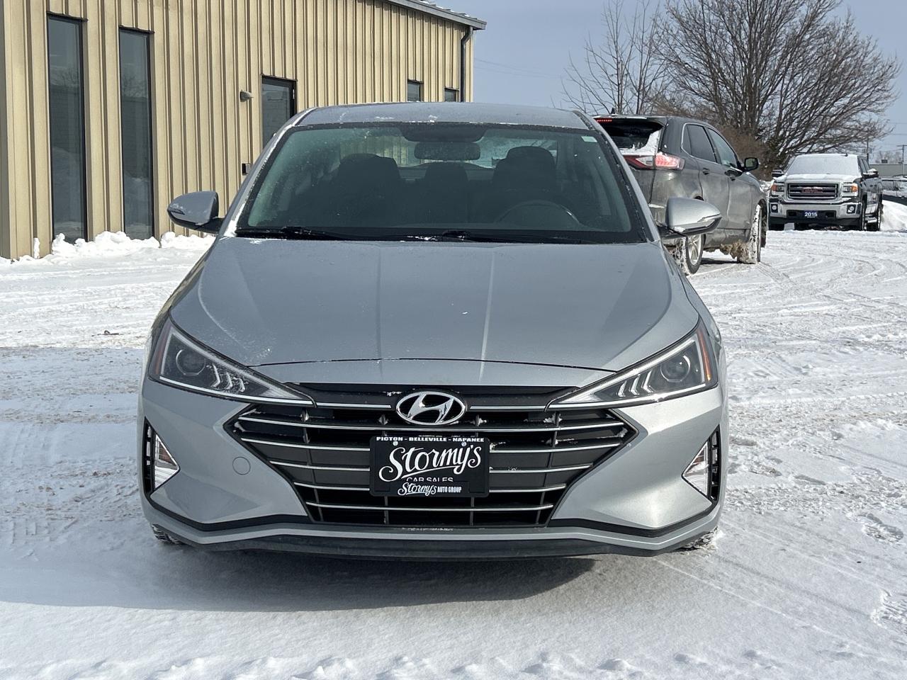 2020 Hyundai Elantra Preferred CALL NAPANEE 613-354-2100 Photo