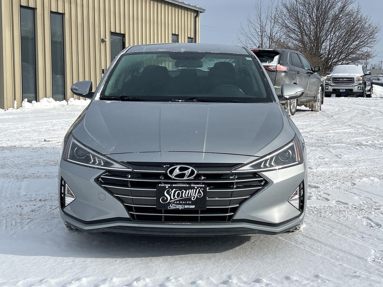 2020 Hyundai Elantra Preferred CALL NAPANEE 613-354-2100 Photo