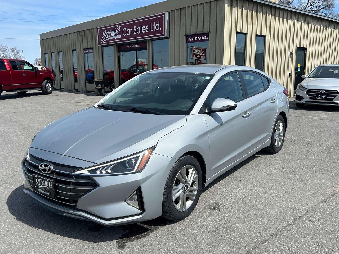 2020 Hyundai Elantra Preferred CALL NAPANEE 613-354-2100 Photo
