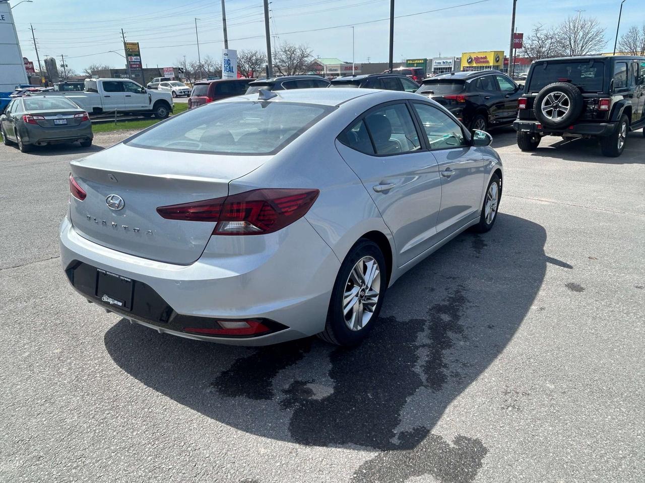 2020 Hyundai Elantra Preferred CALL NAPANEE 613-354-2100 Photo