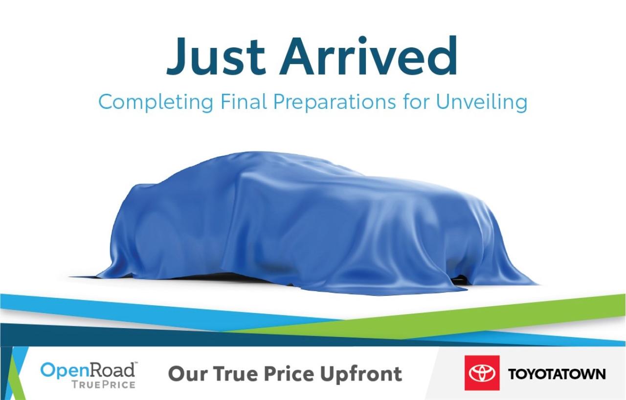 2020 Toyota Highlander LE! ACCIDENT FREE! ELIGIBLE FOR OPEN ROAD LEASING! Photo