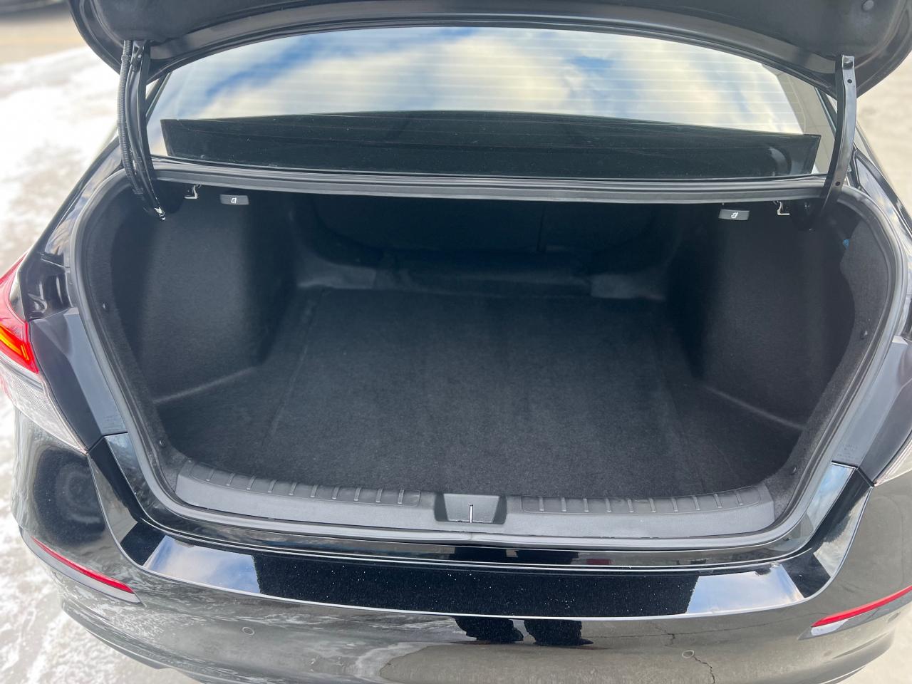 2025 Honda Civic Hybrid Sport Touring 4dr Sedan Photo