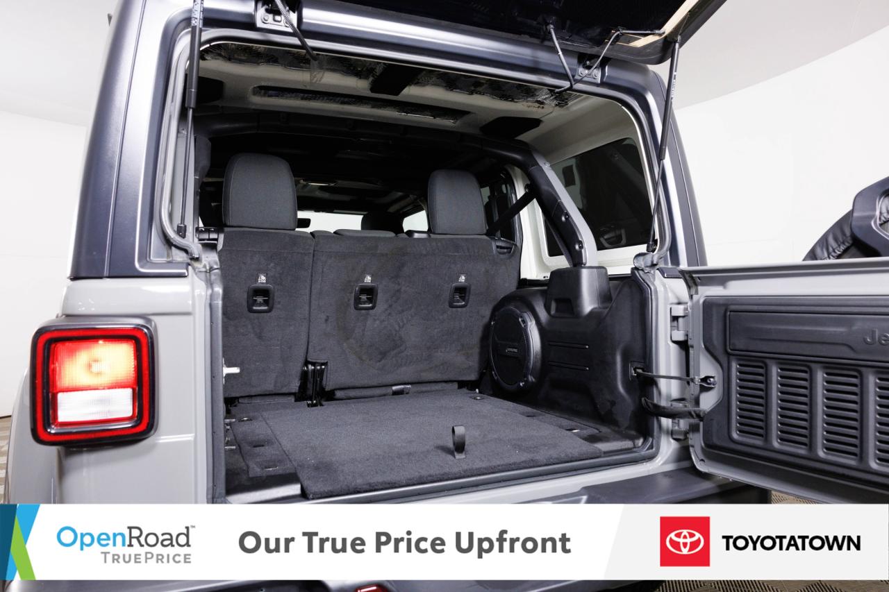 2021 Jeep WRANGLER UNLIMITED SAHARA! LOADED! ELIGIBLE FOR OPEN ROAD LEASING! Photo