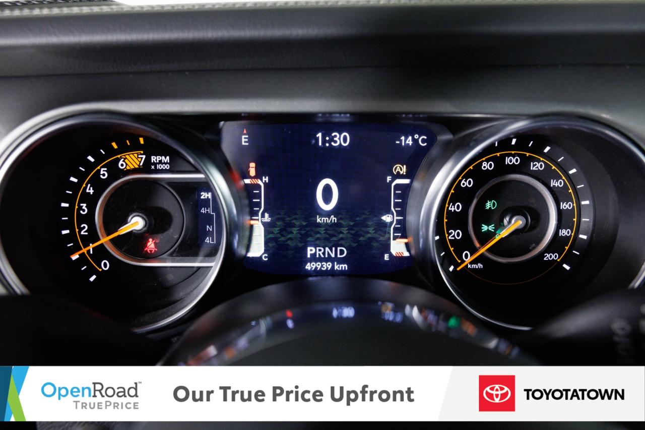 2021 Jeep WRANGLER UNLIMITED SAHARA! LOADED! ELIGIBLE FOR OPEN ROAD LEASING! Photo