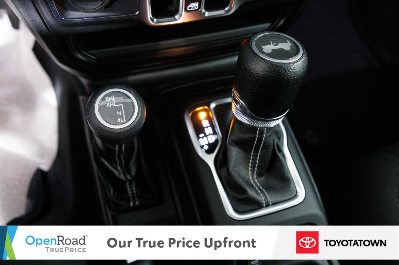 2021 Jeep WRANGLER UNLIMITED SAHARA! LOADED! ELIGIBLE FOR OPEN ROAD LEASING! Photo