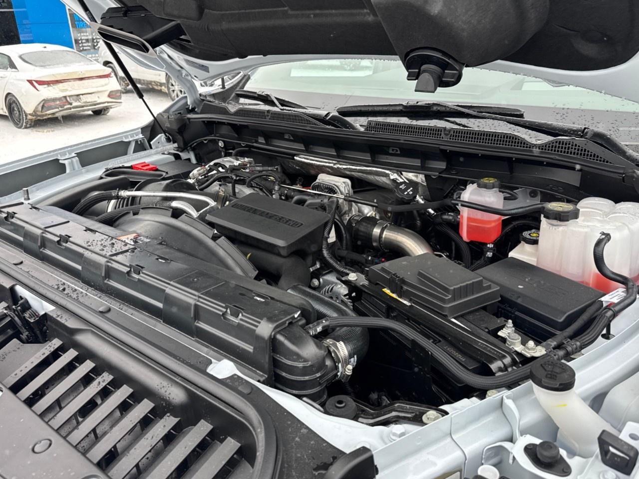 2026 GMC SIERRA 2500HD Crew Cab Standard Box 4-Wheel Drive Denali Photo