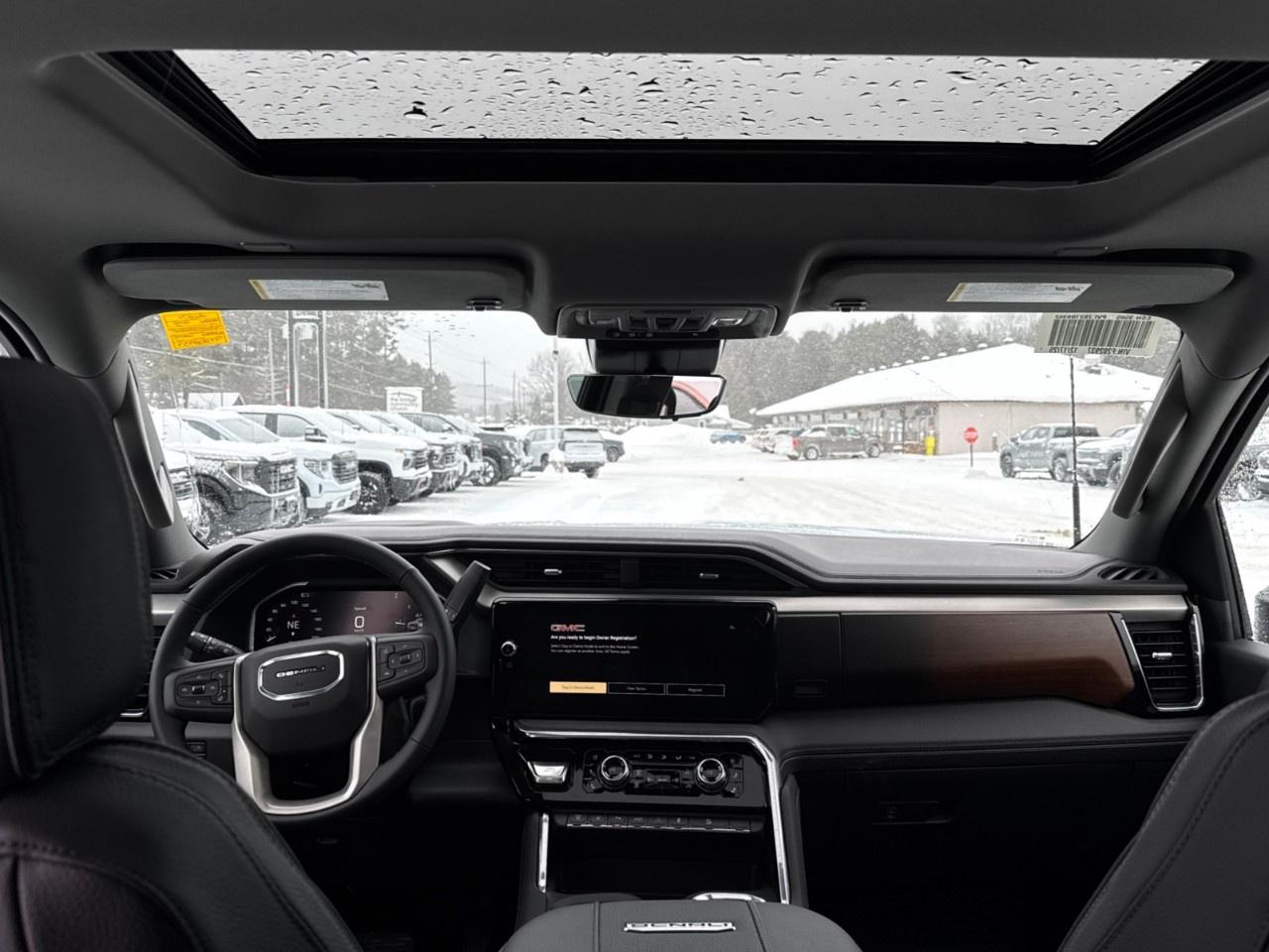 2026 GMC SIERRA 2500HD Crew Cab Standard Box 4-Wheel Drive Denali Photo