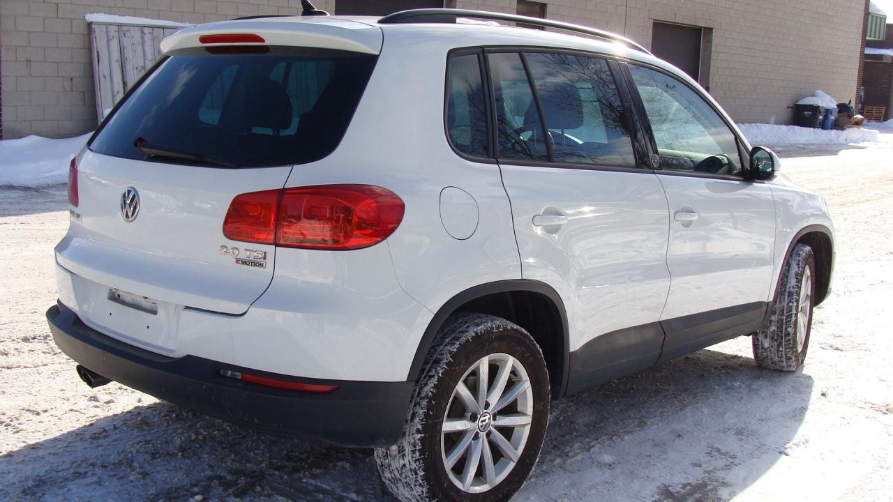 2017 Volkswagen Tiguan 4MOTION 4dr Wolfsburg Edition*Excellent Condition! Photo