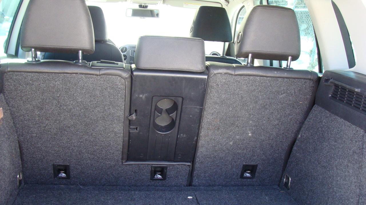 2017 Volkswagen Tiguan 4MOTION 4dr Wolfsburg Edition*Excellent Condition! Photo