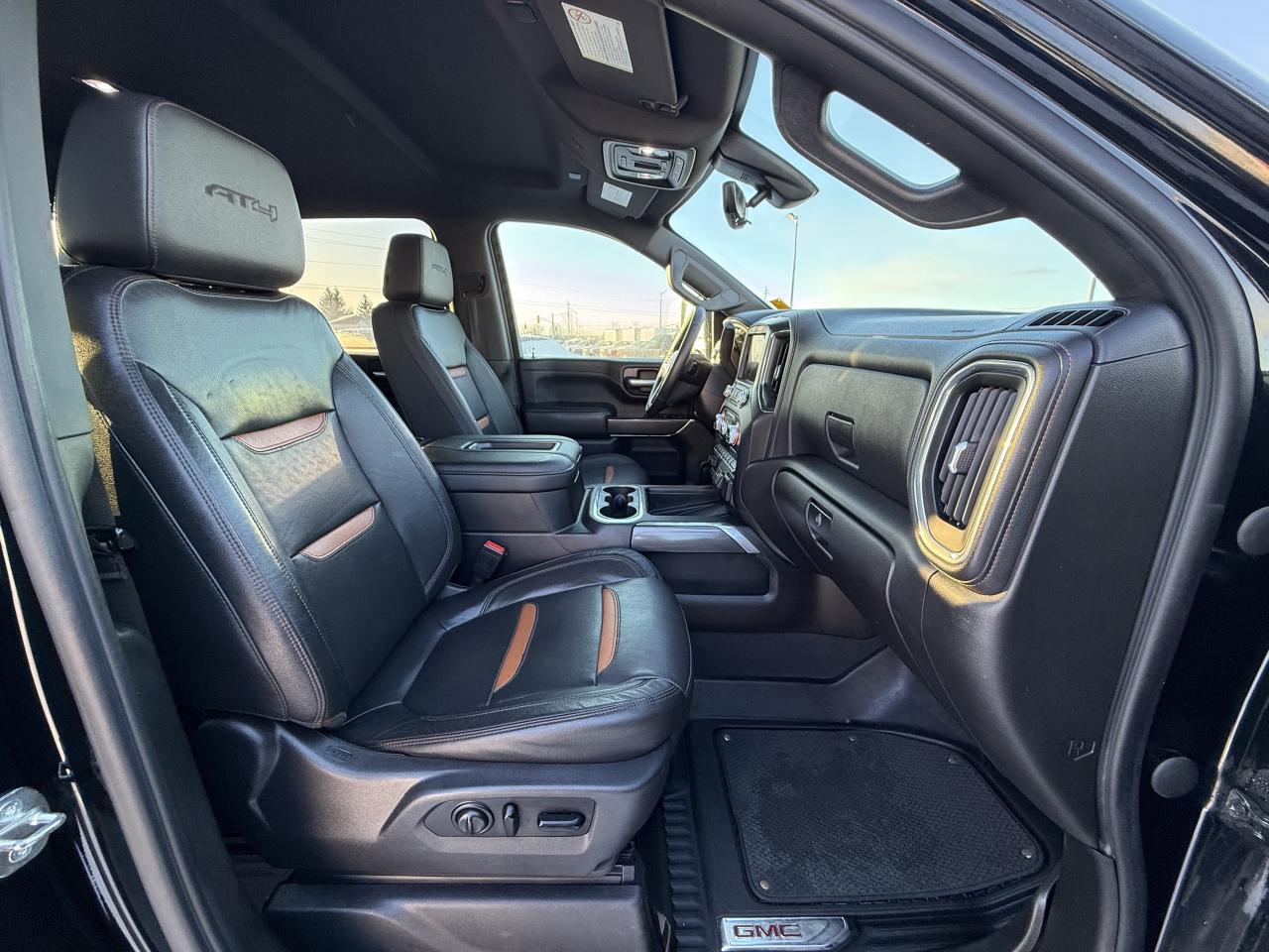 2021 GMC SIERRA 2500HD AT-4 BDS LIFT/WEEL/TIRE PKG Photo