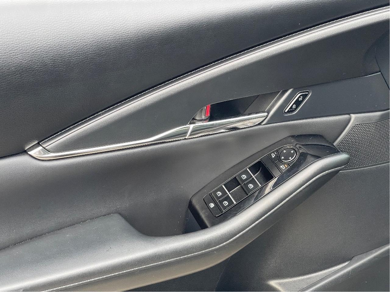 2024 Mazda CX-30 GS Photo