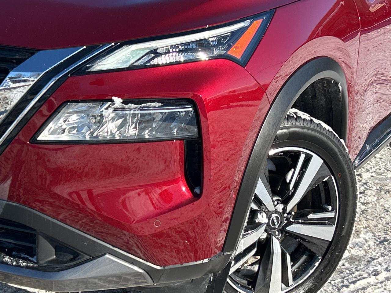 2023 Nissan Rogue SL Photo