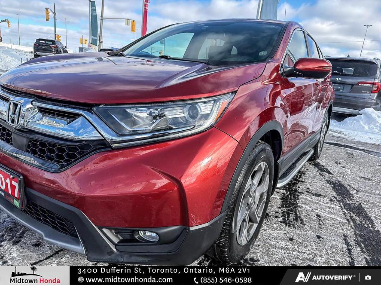 2017 Honda CR-V LOW KM   CLEAN CARFAX   SERVICED AT MIDTOWN Photo