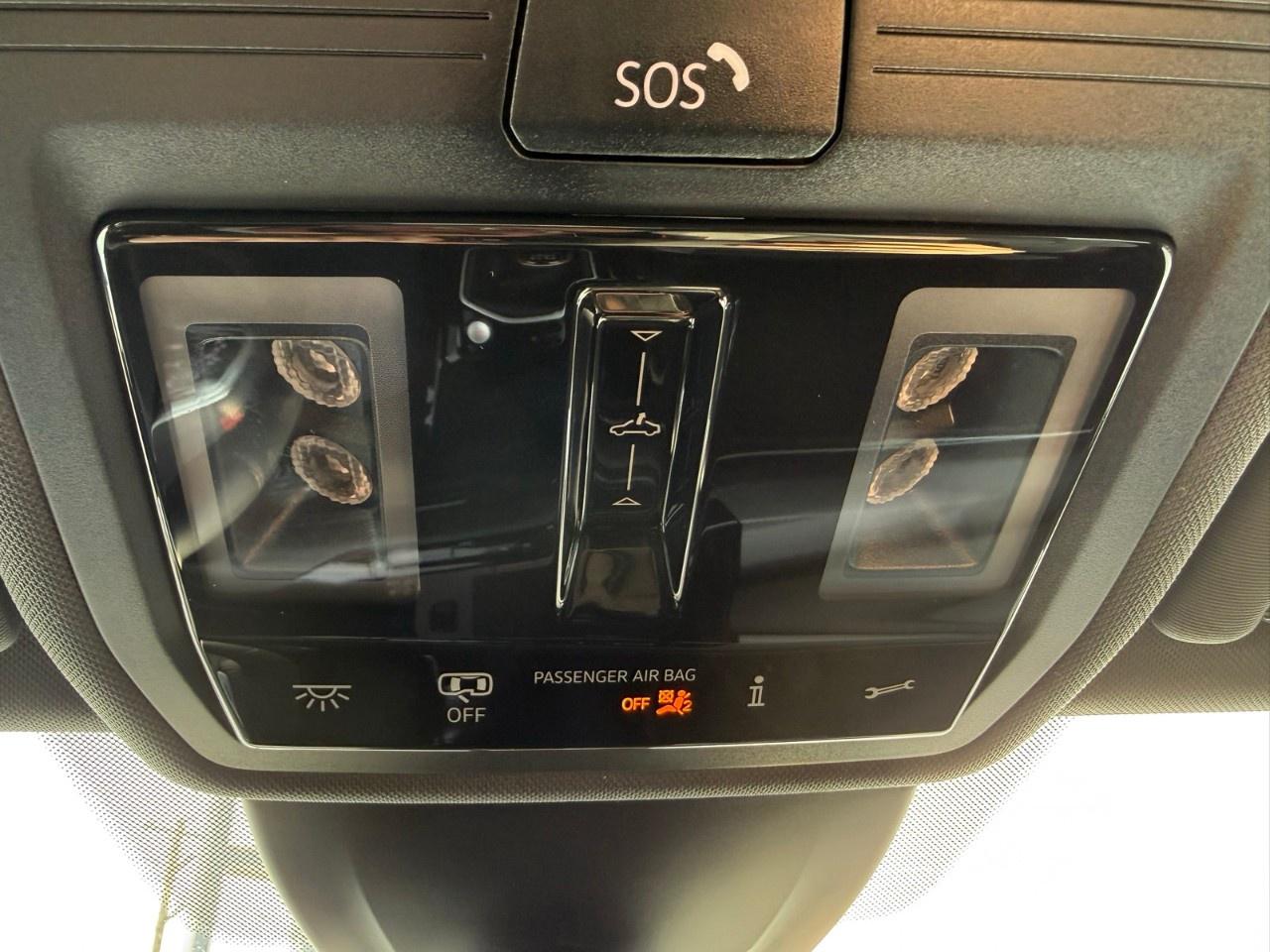 2024 Volkswagen Golf GTI 380 Performance Manual Photo