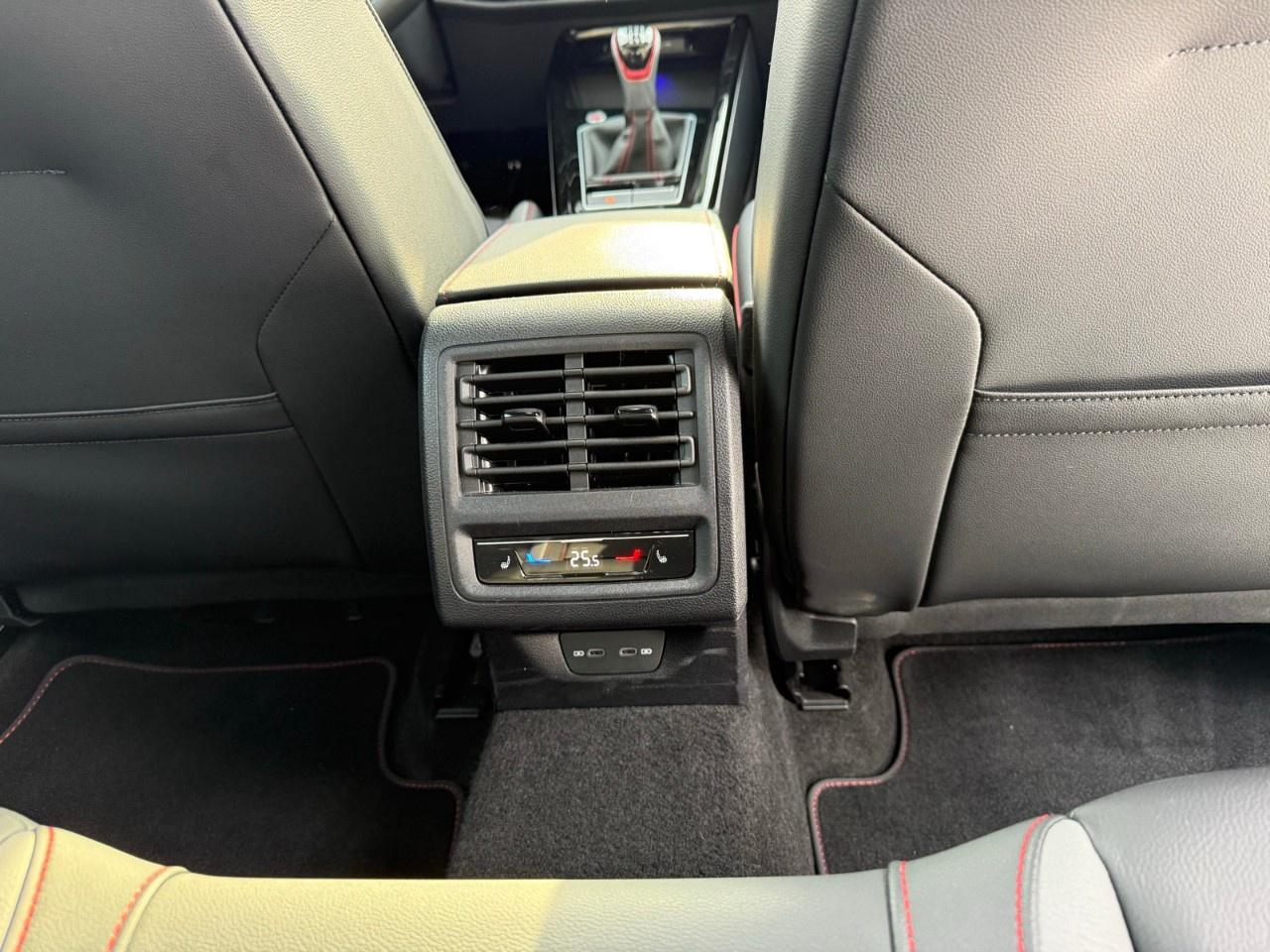 2024 Volkswagen Golf GTI 380 Performance Manual Photo