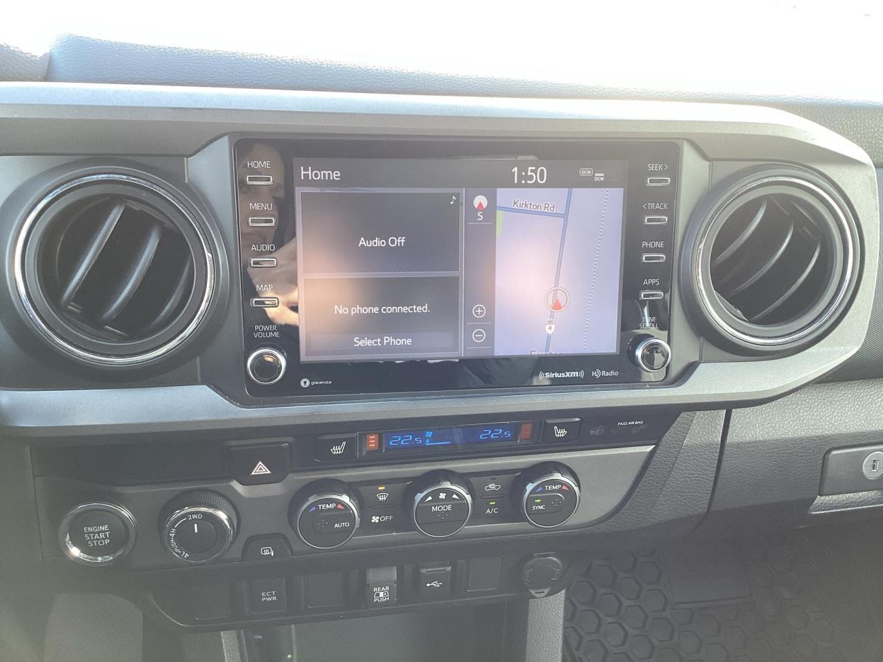 2023 Toyota Tacoma TRD Sport Photo4