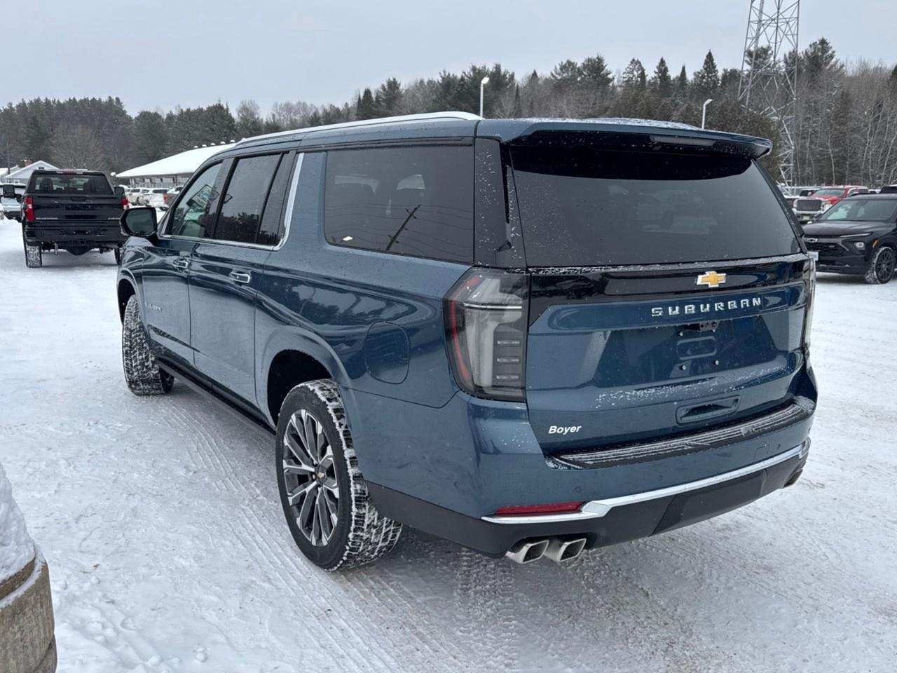 2026 Chevrolet Suburban 4WD 4dr High Country Photo