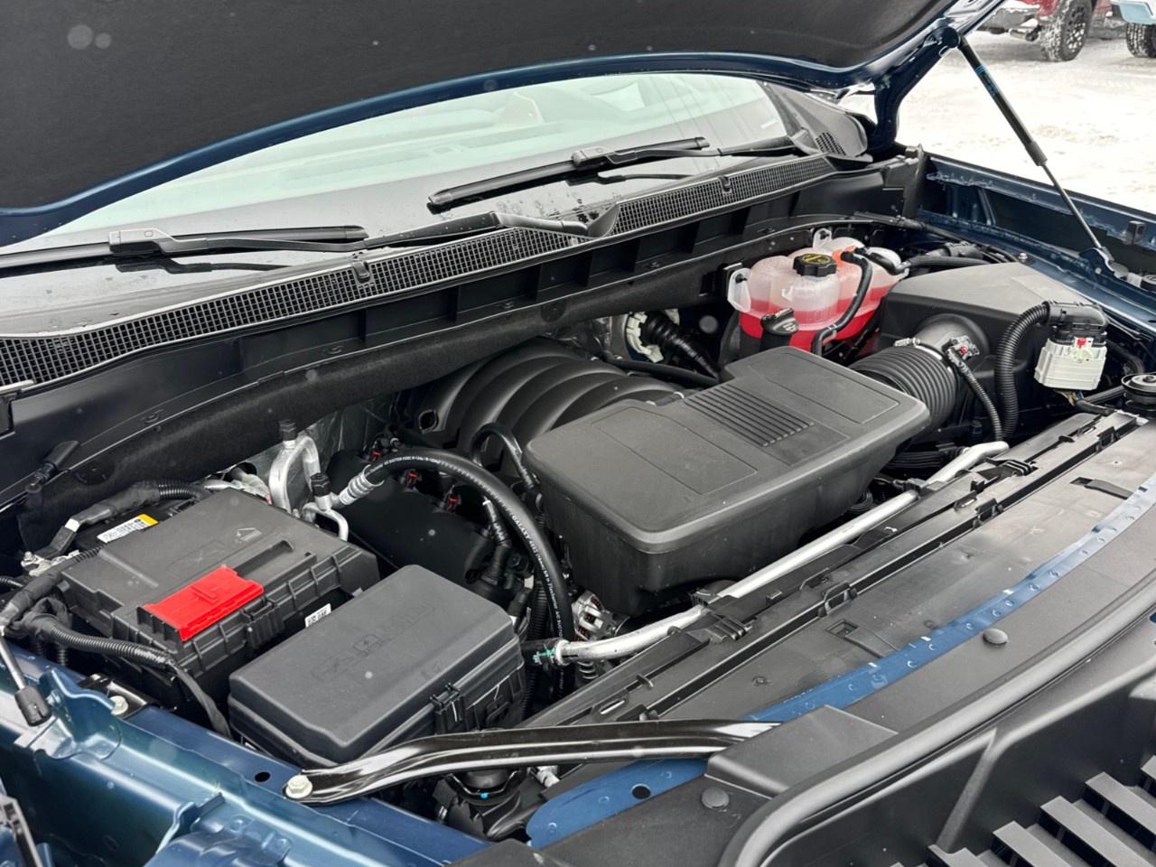 2026 Chevrolet Suburban 4WD 4dr High Country Photo