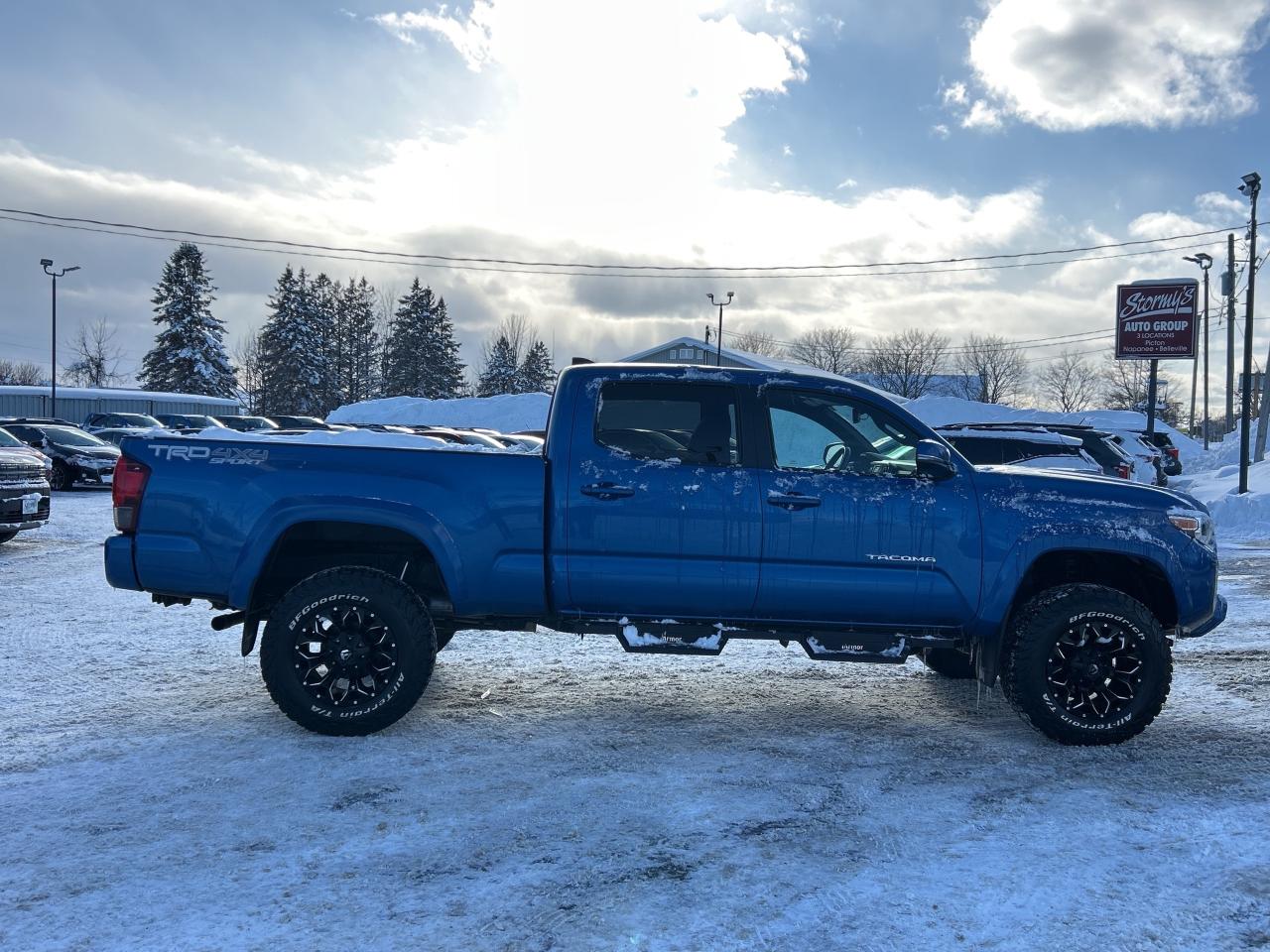 2018 Toyota Tacoma TRD Sport 4X4/HEATED SEATS/BACKUP CAM CALL PICTON Photo