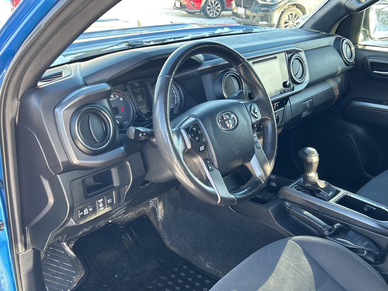 2018 Toyota Tacoma TRD Sport 4X4/HEATED SEATS/BACKUP CAM CALL PICTON Photo