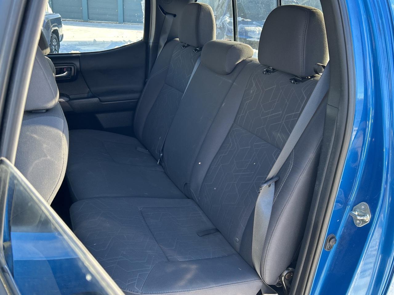 2018 Toyota Tacoma TRD Sport 4X4/HEATED SEATS/BACKUP CAM CALL PICTON Photo