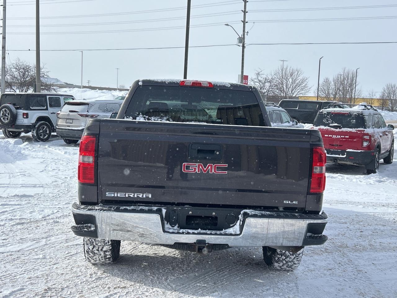 2015 GMC Sierra 1500 SLE 5.3L 4x4 REMOTE START CALL NAPANEE613-354-2100 Photo