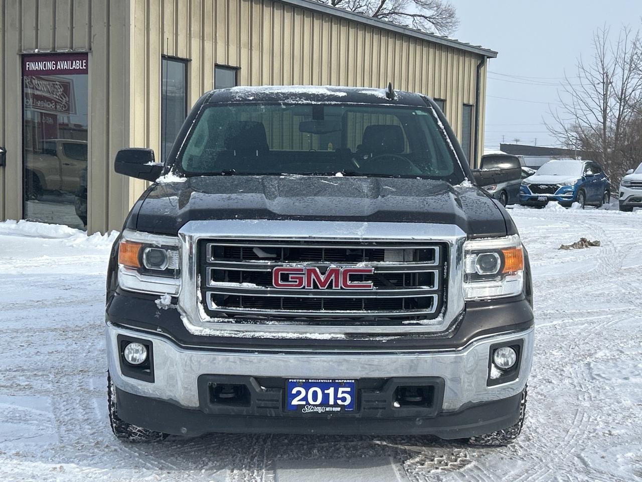 2015 GMC Sierra 1500 SLE 5.3L 4x4 REMOTE START CALL NAPANEE613-354-2100 Photo