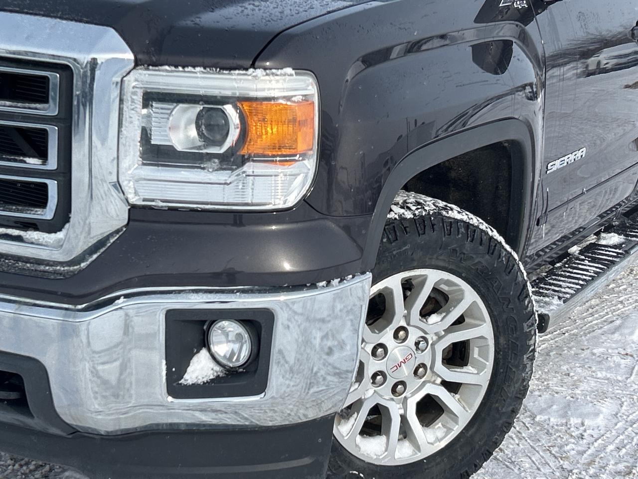 2015 GMC Sierra 1500 SLE 5.3L 4x4 REMOTE START CALL NAPANEE613-354-2100 Photo